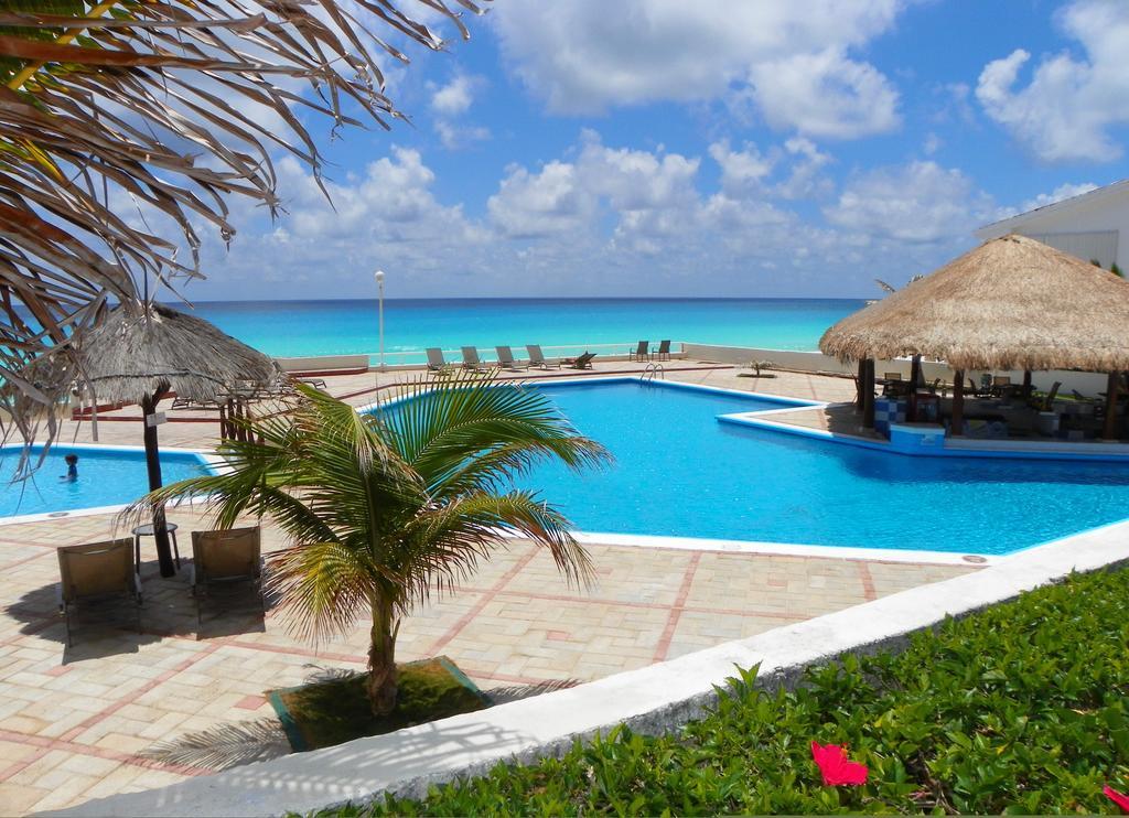Cancun Beach Aparthotel Brisas Oda fotoğraf